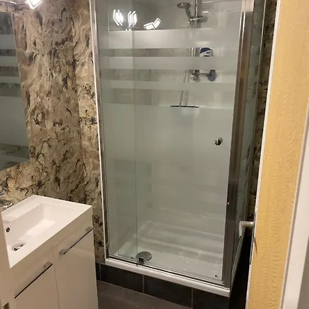 Appartamento La Cachette Maison 2 3 Ch 2 3sdb Salon Wifi *